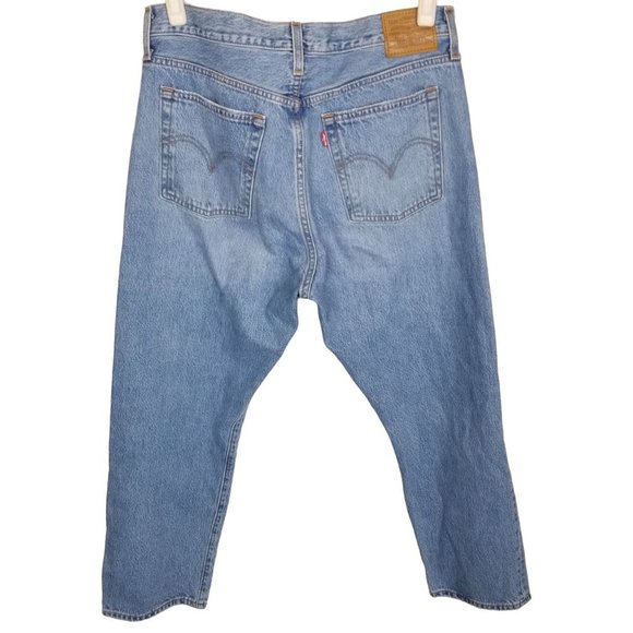 Levi's Womens 31 Blue Medium Wash Denim Distressed Wedgie Fit Straight Jeans - Picture 9 of 11